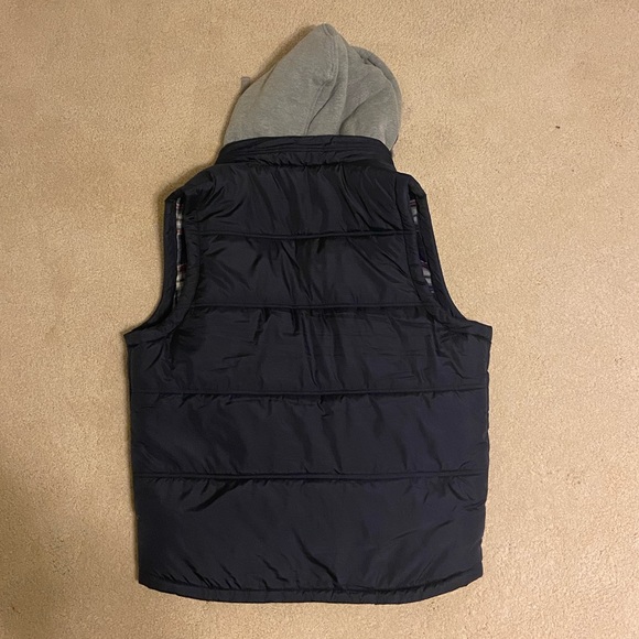 Large Flannel Jacket, never worn - Picture 2 of 3